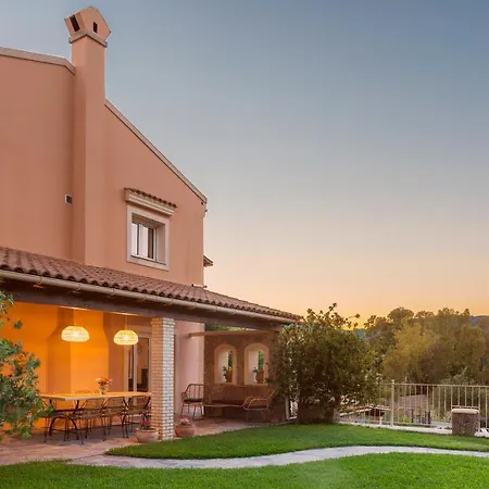 Βίλα St Nicholas House With Private Heated Pool