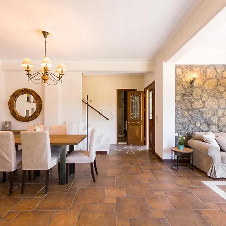 Βίλα St Nicholas House With Private Heated Pool Δασιά